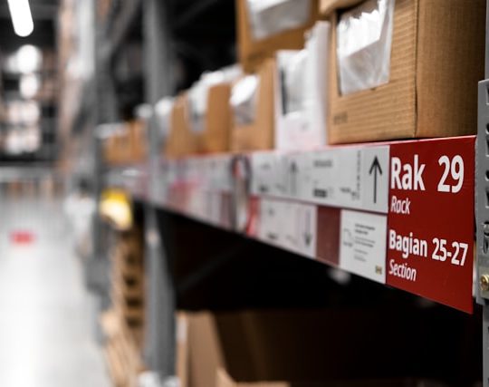 Zo implementeer je een labelsysteem in je magazijn